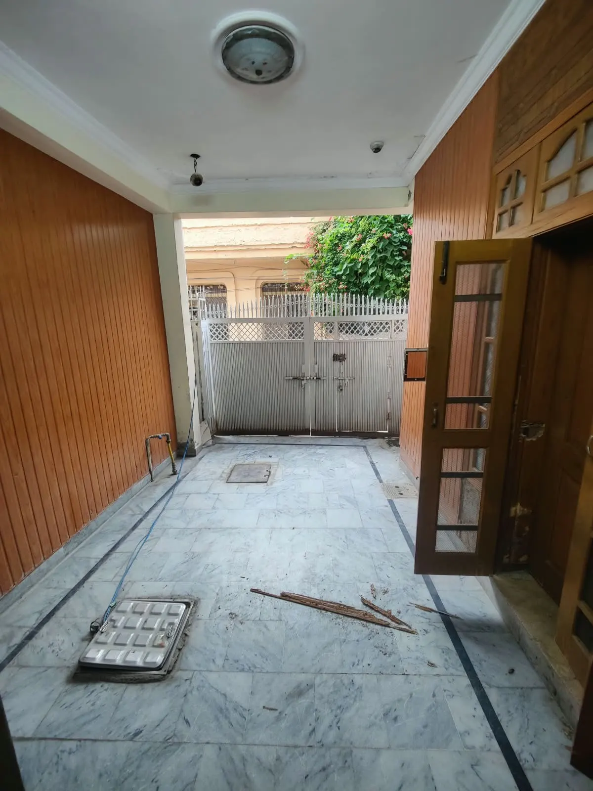 10 Marla double store for rent 